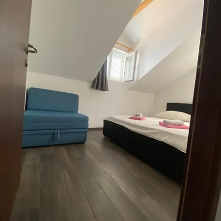 Ruza In The Attic Of The House Apartment *