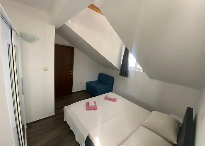 Apartment Ruza In The Attic Of The House Sobra