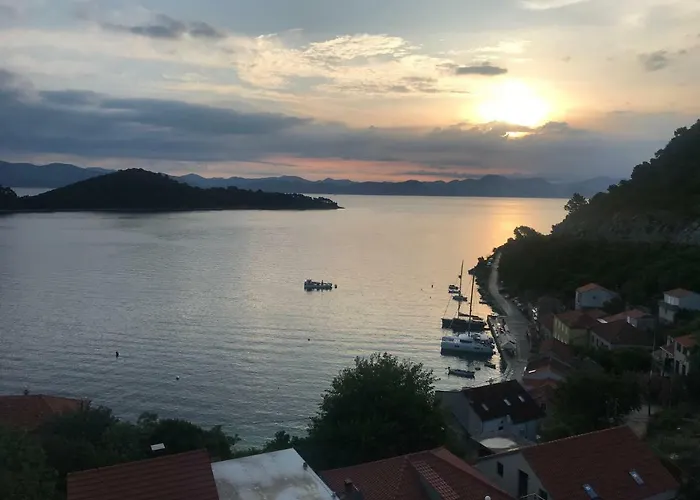 Ruza In The Attic Of The House Apartment Sobra