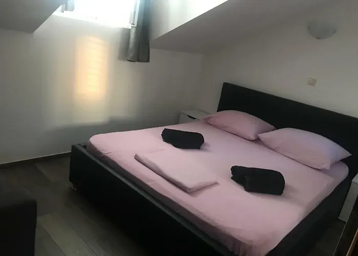 Apartment Ruza In The Attic Of The House Sobra